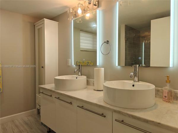 601 Ives Dairy Rd #101-8, Unincorporated Dade County, Florida 33179, image 1