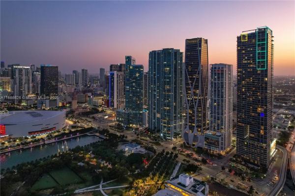 Marquis Residences, 1100 Biscayne Blvd #6302, Miami, Florida 33132, image 1