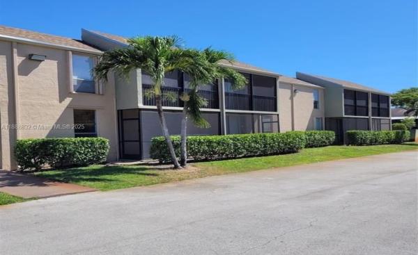 Country Pines, 7175 Orange Dr #315H, Davie, Florida 33314, image 1