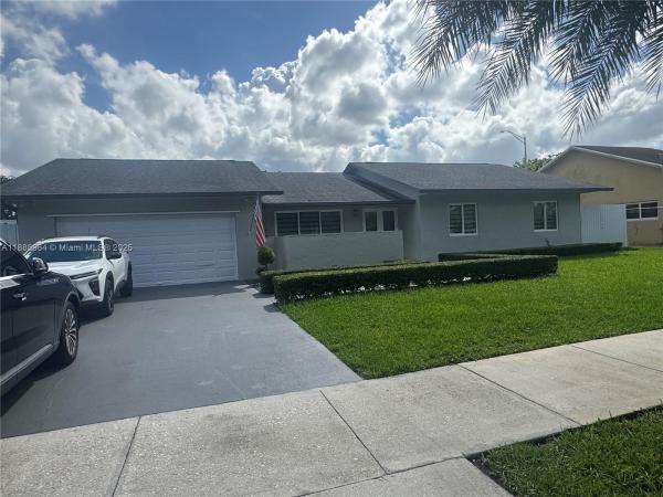 7621 SW 147th Ct, Unincorporated Dade County, Florida 33193, image 1