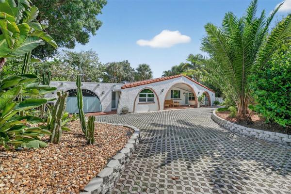Utopia, 716 Coconut Dr, Fort Lauderdale, Florida 33315, image 1