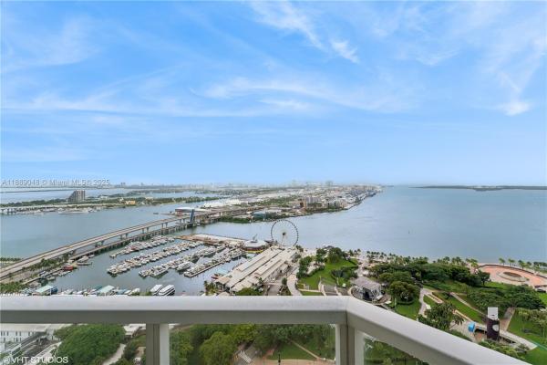 Vizcayne North, 244 Biscayne Blvd #3903, Miami, Florida 33132, image 1