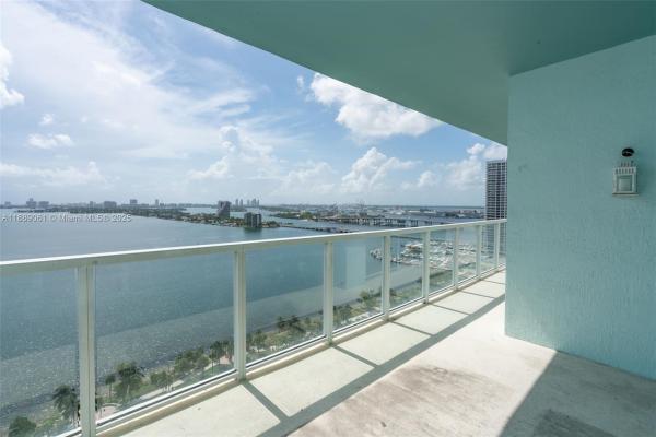 Quantum On The Bay, 1900 N Bayshore Dr #2201, Miami, Florida 33132, image 1