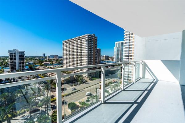 Parker Plaza Estates, 2030 S Ocean Dr #1127, Hallandale Beach, Florida 33009, image 1