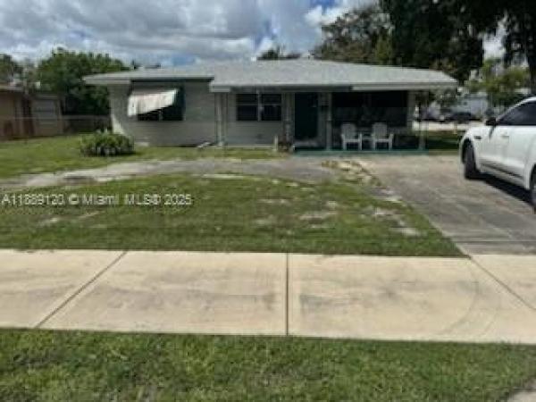 Oakland Park, Florida 33334, image 1