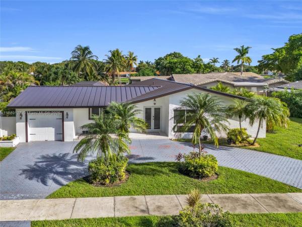 Miami Lakes Residential, 7211 Bamboo St, Miami Lakes, Florida 33014, image 1