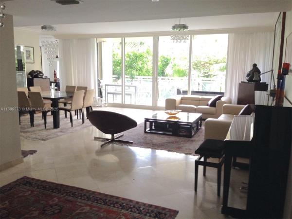 Grand Bay Tower, 430 Grand Bay Dr #207, Key Biscayne, Florida 33149, image 1