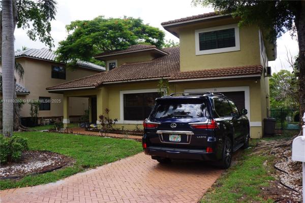 Westwinds On The Green, 11 SW 94th Ter #2, Plantation, Florida 33324, image 1