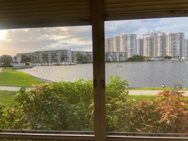 Point East, 2929 Point East Dr #A-108, Aventura, Florida 33160, image 2