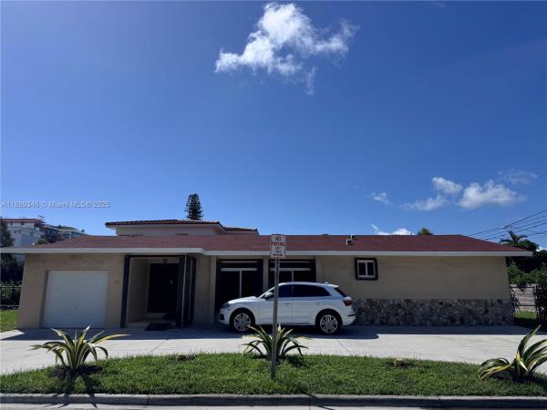 Altos Del Mar, 300 93rd St, Surfside, Florida 33154, image 1