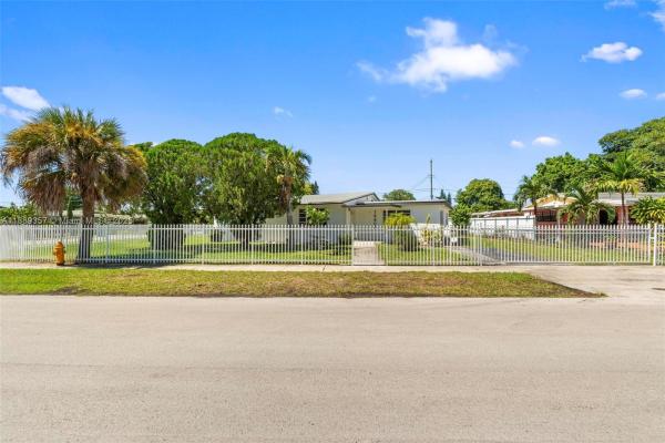 Carol City Gardens, 18800 NW 39th Ct, Miami Gardens, Florida 33055, image 1