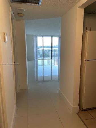 The Clipper At Biscayne Cove, 18151 NE 31st Ct #1411, Aventura, Florida 33160, image 3