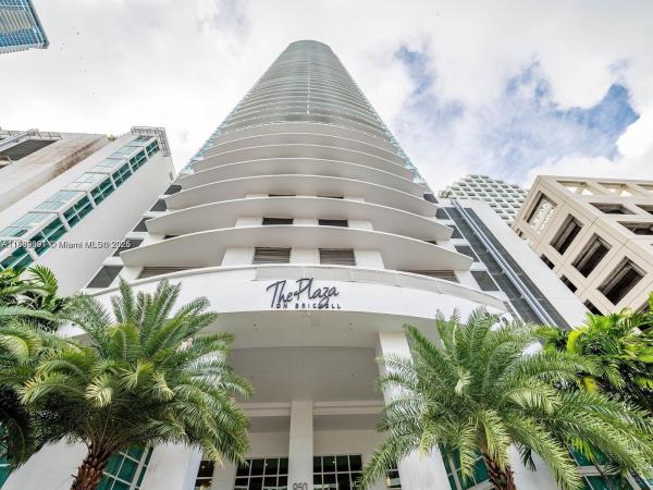 The Plaza On Brickell East, 950 Brickell Bay Dr #5209, Miami, Florida 33131, image 1
