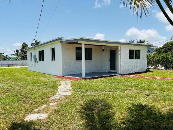 Flamingo Park, 12220 SW 216th St, Goulds, Florida 33170, image 3
