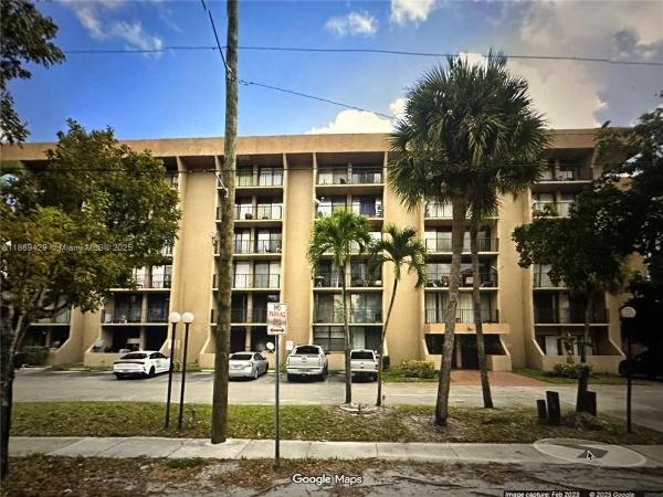 Windwood, 16751 NE 9 Ave #410, North Miami Beach, Florida 33162, image 1