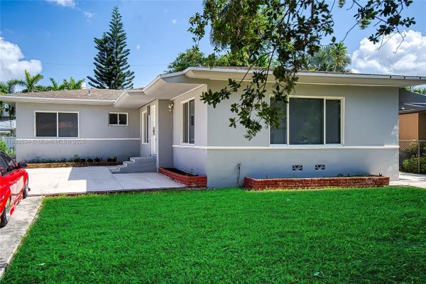 1600 NE 110th Ter, Unincorporated Dade County, Florida 33161, image 1