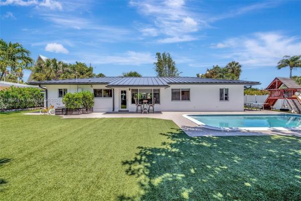 Coral Ridge Galt, 2506 NE 30th St, Fort Lauderdale, Florida 33306, image 1