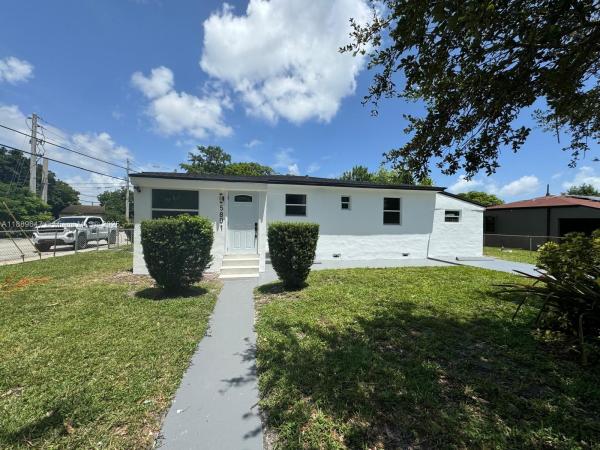 Hildamere, 5801 NW 11th Ave, Miami, Florida 33127, image 1