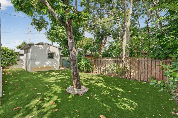Alta Vista Terrace, 839 SW 16th St, Fort Lauderdale, Florida 33315, image 2