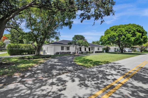 Royal Palm Harbor, 7941 SW 143rd St, Palmetto Bay, Florida 33158, image 1