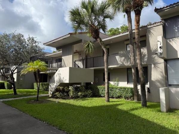 Rivers Edge At Oakwood, 9537 SW 1st Ct, Coral Springs, Florida 33071, image 2