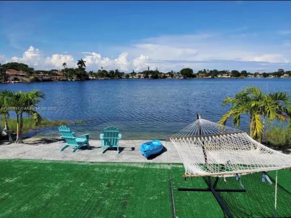 La Beau Acres, 2543 SW 58th Mnr, Dania Beach, Florida 33312, image 1