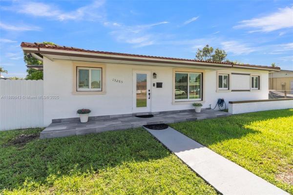 Fairway Estates, 15265 SW 100th Ct, Palmetto Estates, Florida 33157, image 2