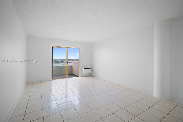 Bayshore Yacht & Tennis Club, 7904 West Dr #605, North Bay Village, Florida 33141, image 1