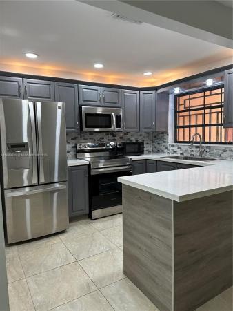 5912 SW 133rd Ct, Unincorporated Dade County, Florida 33183, image 1