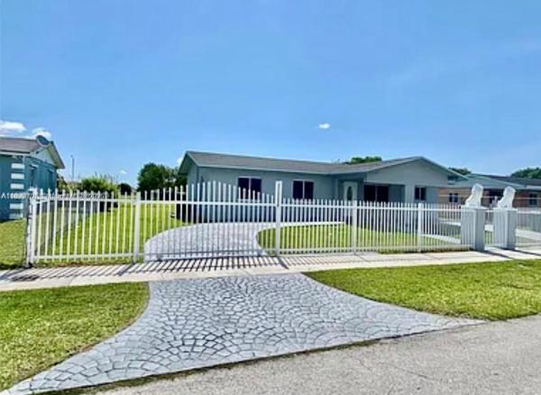Richland Estates, 22535 SW 113th Ct, Princeton, Florida 33170, image 2