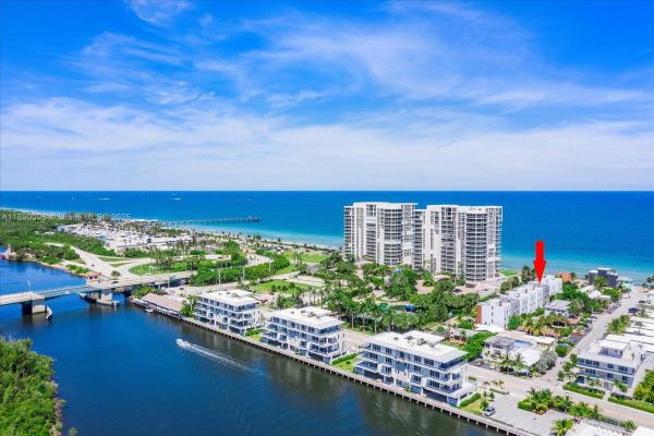 Hollywood Central Beach, 332 Balboa St, Hollywood, Florida 33019, image 1