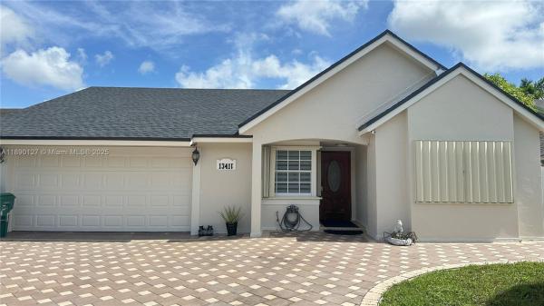 13411 SW 116th Pl, Unincorporated Dade County, Florida 33176, image 1