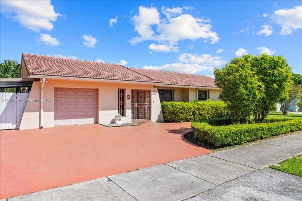 13123 SW 6th St, Unincorporated Dade County, Florida 33184, image 1
