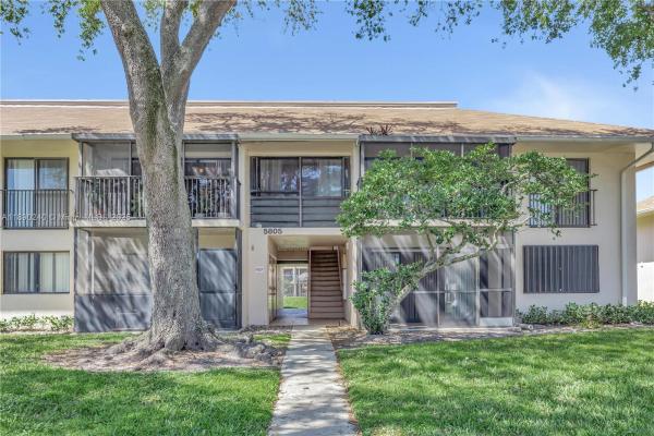 Hampton Court, 5805 Washington St #17, Hollywood, Florida 33023, image 1