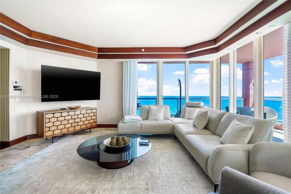 2110 N Ocean Blvd #23B, Fort Lauderdale, Florida 33305, image 1