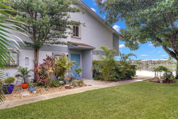 The Lakes Of Oakland Forest, 2737 S Oakland Forest Dr #204, Oakland Park, Florida 33309, image 1