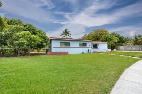 Norwood, 1220 NW 190th St, Miami Gardens, Florida 33169, image 2