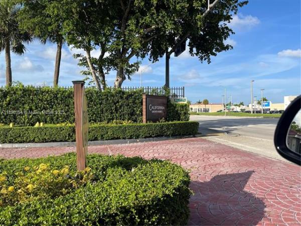 20003 NE 6th Court Cir, Unincorporated Dade County, Florida 33179, image 1