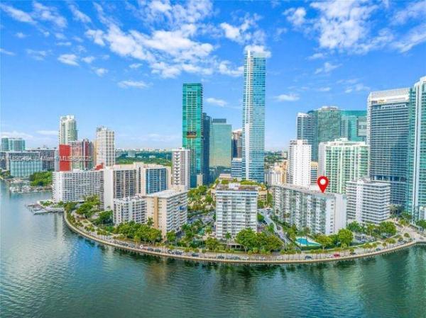 Brickell Bay Tower, 1408 Brickell Bay Dr #418, Miami, Florida 33131, image 1