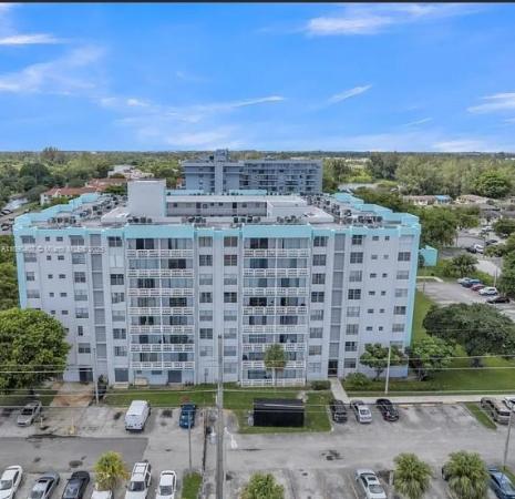 15600 NW 7 Ave #515, Unincorporated Dade County, Florida 33169, image 1
