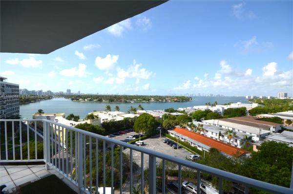 Stanton House, 6900 Bay Dr #9D, Miami Beach, Florida 33141, image 2