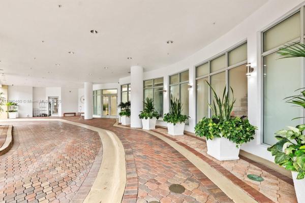 Radius, 1830 Radius Dr #318, Hollywood, Florida 33020, image 2
