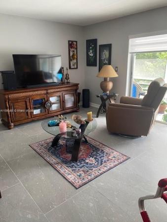 Sabal Palm Village, 5180 E Sabal Palm Blvd #335, Tamarac, Florida 33319, image 1