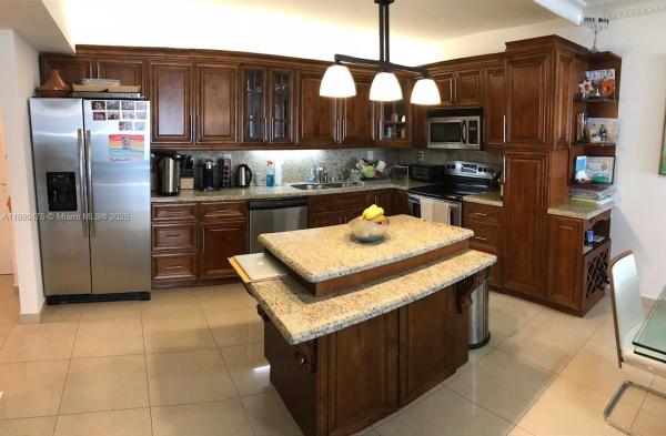 Oceanview A, 19390 Collins Ave #502, Sunny Isles Beach, Florida 33160, image 2
