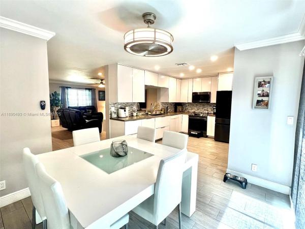Colony Courts, 3609 NW 122nd Ter, Sunrise, Florida 33323, image 1
