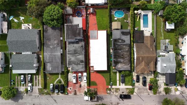 Coral Way Park, 2102 SW 58th Ct, Coral Terrace, Florida 33155, image 2