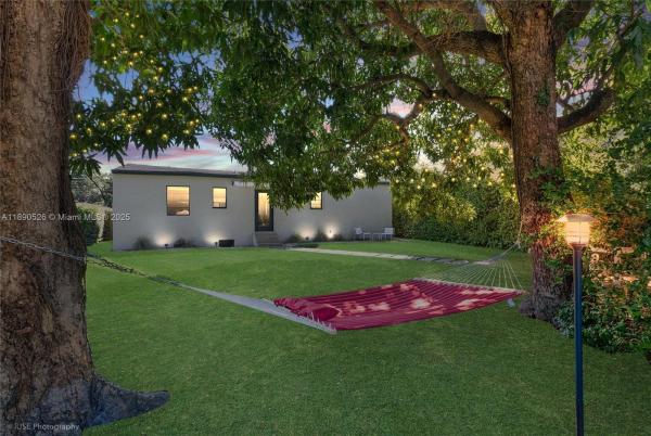 Lin Heights, 1171 NW 57th St, Miami, Florida 33127, image 1