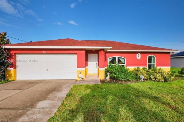 Mirror Lakes, 820 Unger Ave, Fort Myers, Florida 33913, image 1
