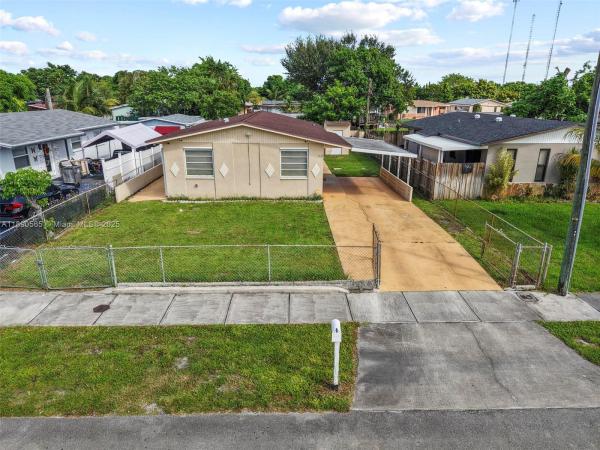 Sunland Park, 5633 SW 40th St, West Park, Florida 33023, image 1