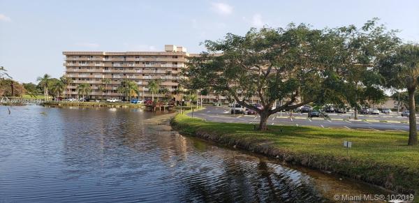 Coronado At Jacaranda, 250 Jacaranda Dr #305, Plantation, Florida 33324, image 1